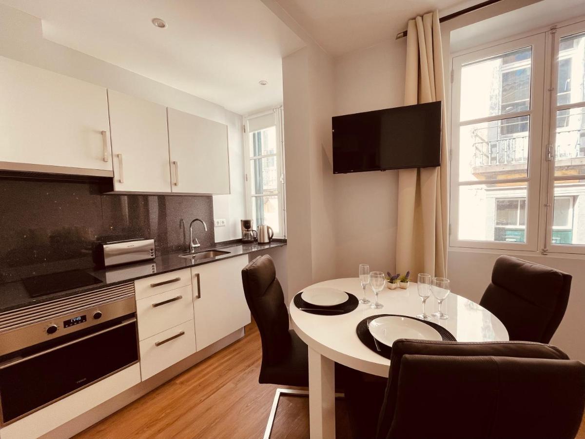 Living Funchal Apartments מראה חיצוני תמונה