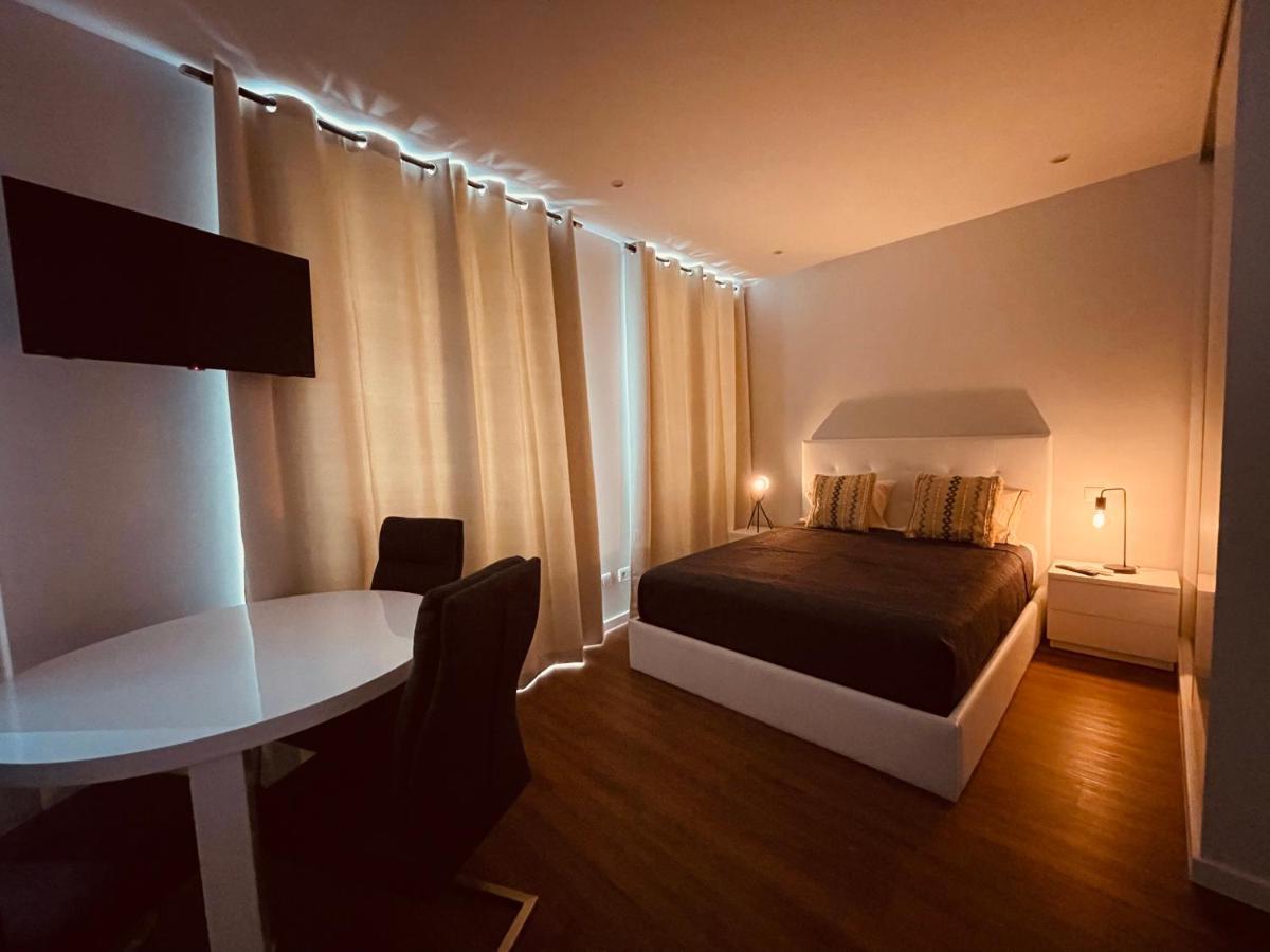Living Funchal Apartments מראה חיצוני תמונה